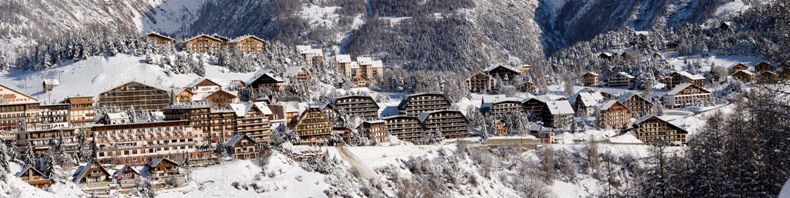banniere station ski auron st etienne de tine