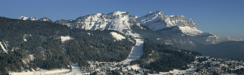 banniere station ski les carroz d'araches