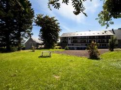 Brit Hotel Les Mouflons - Besse-et-Saint-Anastaise